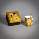Klimt Kiss art mug gift box
