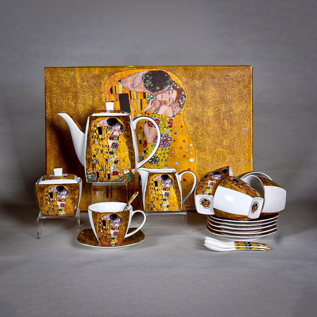 Klimt The Kiss porcelain coffee and tea set with decorative gift packaging